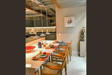 Casa à venda com 2 quartos, 170m² em Vila Alice, Santo André