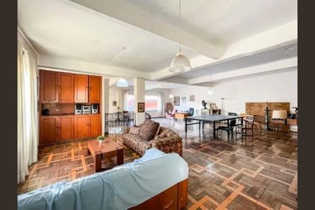 Casa à venda com 4 quartos, 660m² em Jardim Paulista, São Paulo