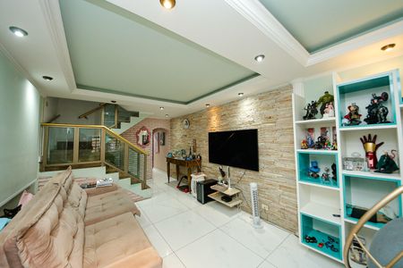 Sala de casa à venda com 3 quartos, 240m² em Jardim Sapopemba, São Paulo