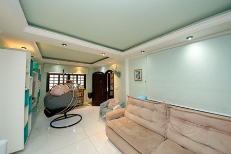 Sala de casa à venda com 3 quartos, 240m² em Jardim Sapopemba, São Paulo