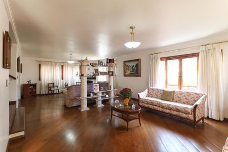 Sala de casa de condomínio à venda com 6 quartos, 600m² em Barro Branco (zona Norte), São Paulo