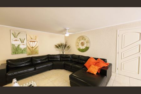 Sala de TV de casa à venda com 4 quartos, 436m² em Retiro, Jundiaí