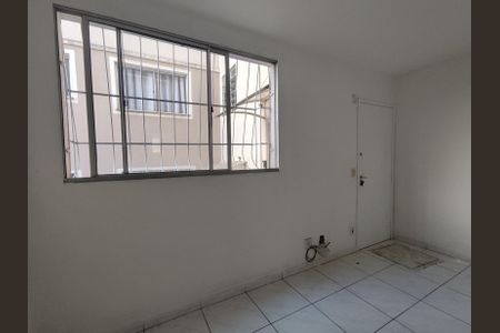Sala de apartamento à venda com 2 quartos, 45m² em A Definir Em Campo, Contagem