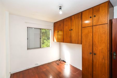 Quarto 1 de apartamento para alugar com 2 quartos, 58m² em Jardim Ana Maria, São Paulo