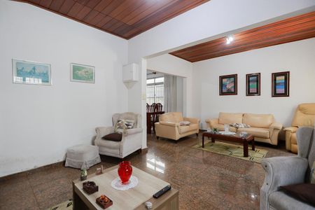 Sala de estar de casa à venda com 2 quartos, 140m² em Jardim São Paulo, São Paulo