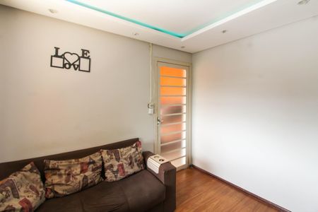 Sala de casa à venda com 4 quartos, 120m² em Guajuviras, Canoas