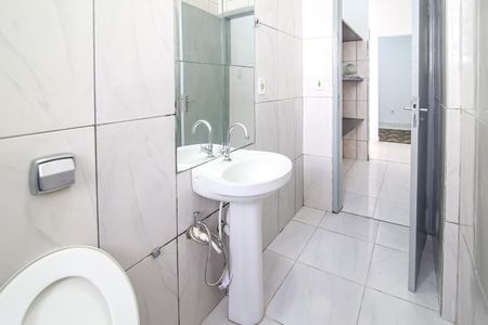 Banheiro de kitnet/studio para alugar com 1 quarto, 30m² em Jardim Morada do Sol, Indaiatuba