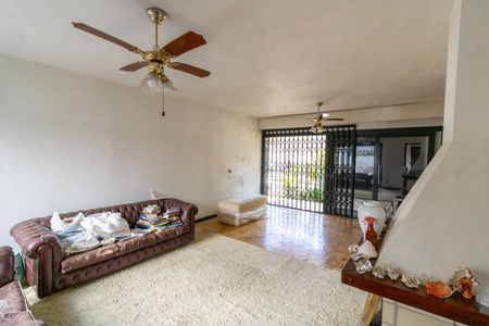 Sala de casa para alugar com 3 quartos, 310m² em Ipanema, Porto Alegre