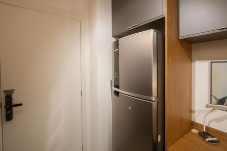 Cozinha de kitnet/studio para alugar com 1 quarto, 22m² em Campo Belo, São Paulo