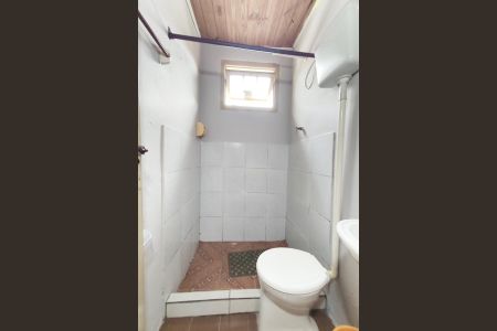 Banheiro de casa para alugar com 1 quarto, 50m² em São Luís, Canoas