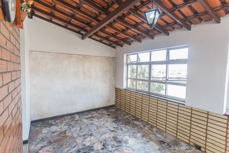 Varanda da Sala de casa à venda com 3 quartos, 400m² em Santo Andre, Belo Horizonte