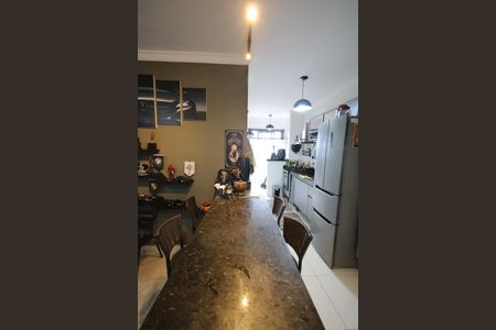 Sala de apartamento para alugar com 2 quartos, 73m² em Aviação, Praia Grande