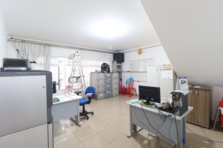 Sala de casa para alugar com 3 quartos, 250m² em Vila Nelson, São Paulo