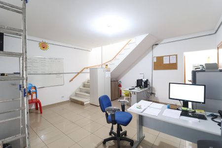 Sala de casa para alugar com 3 quartos, 250m² em Vila Nelson, São Paulo