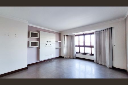 Sala de TV de casa de condomínio à venda com 3 quartos, 404m² em Parque dos Jacarandás, Campinas