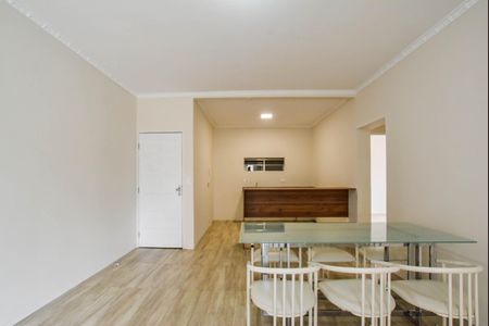 Sala de apartamento à venda com 2 quartos, 123m² em Jardim Stetel, Santo André