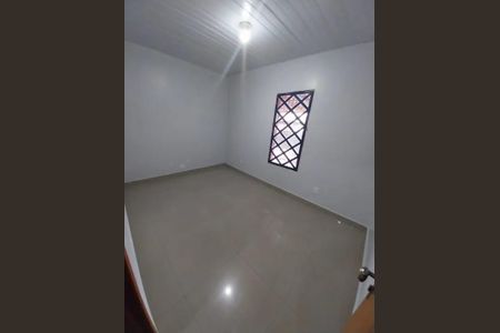 Casa para alugar com 2 quartos, 110m² em Califórnia, Belo Horizonte