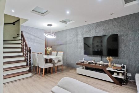 Sala de casa à venda com 3 quartos, 150m² em Vila Marina, São Paulo