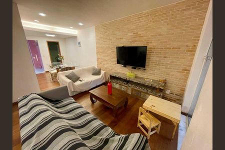 Casa à venda com 3 quartos, 236m² em Humaitá, Rio de Janeiro