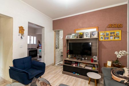 Sala de casa à venda com 7 quartos, 183m² em Vila Dionisia, São Paulo