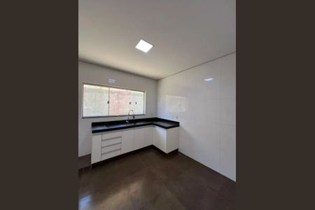 Casa para alugar com 3 quartos, 117m² em Amazonas, Contagem