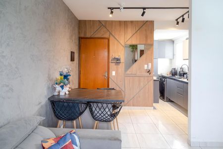 Sala de apartamento para alugar com 2 quartos, 45m² em Parque Maria Helena, Guarulhos