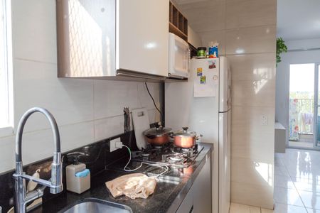 Cozinha de apartamento para alugar com 2 quartos, 45m² em Parque Maria Helena, Guarulhos