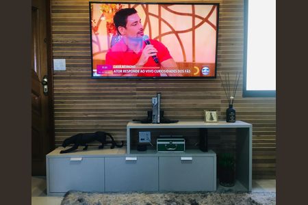 Sala de apartamento à venda com 2 quartos, 75m² em Jardim Stella, Santo André