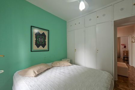 Quarto 1 de apartamento para alugar com 2 quartos, 112m² em Barra Funda, Guarujá