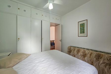 Quarto 1 de apartamento para alugar com 2 quartos, 112m² em Barra Funda, Guarujá