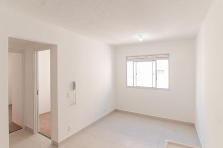 Sala e Cozinha de apartamento para alugar com 2 quartos, 32m² em Parque Novo Mundo, São Paulo