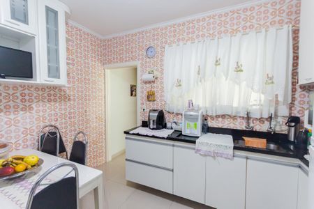 Cozinha de casa à venda com 2 quartos, 150m² em Jardim Itapoan, Santo André