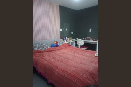 Quarto de casa à venda com 4 quartos, 230m² em Vila Sargento Jose de Paula, Barueri