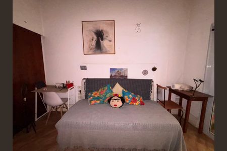 Sala de casa à venda com 1 quarto, 432m² em Pinheiros, São Paulo