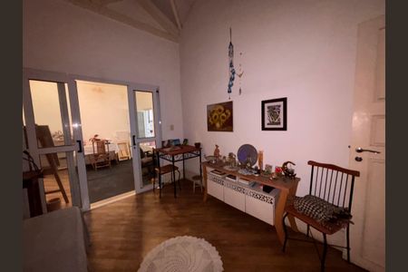 Sala de casa à venda com 1 quarto, 432m² em Pinheiros, São Paulo