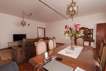 Sala de casa para alugar com 5 quartos, 320m² em Independência, Taubaté