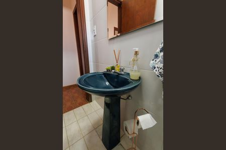 Lavabo de casa para alugar com 5 quartos, 320m² em Independência, Taubaté