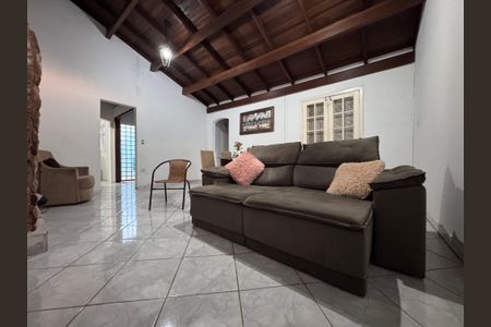 Sala de casa para alugar com 2 quartos, 131m² em Pinheiro, São Leopoldo