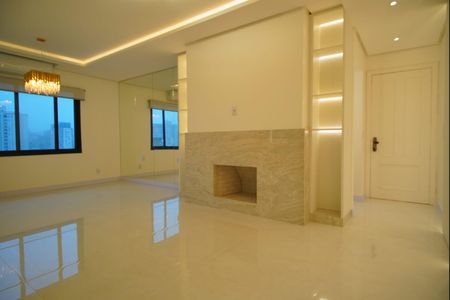 Sala de apartamento para alugar com 3 quartos, 200m² em Passo D’areia, Porto Alegre