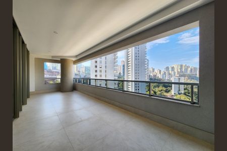 Varanda de apartamento à venda com 4 quartos, 208m² em Vila das Flores, Nova Lima