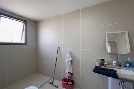 Banheiro de kitnet/studio para alugar com 1 quarto, 32m² em Sacomã, São Paulo