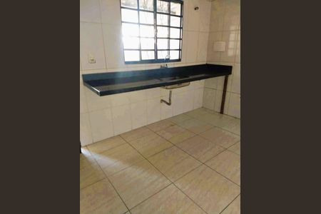 Casa para alugar com 2 quartos, 75m² em Novo Eldorado, Contagem