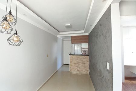 Sala de apartamento à venda com 2 quartos, 50m² em Vila Carminha, Campinas
