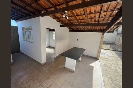 Casa para alugar com 2 quartos, 156m² em Barroca, Belo Horizonte