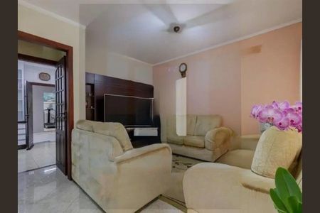 Foto 02 de casa à venda com 3 quartos, 250m² em Vila Gumercindo, São Paulo