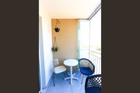 Varanda de apartamento à venda com 2 quartos, 77m² em Jardim Bom Tempo, Taboão da Serra