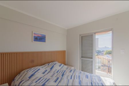 Suíte de apartamento para alugar com 2 quartos, 75m² em Vila Monumento, São Paulo