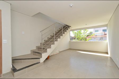 Sala de apartamento à venda com 3 quartos, 166m² em Fernão Dias, Belo Horizonte