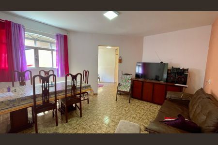 Sala de casa à venda com 6 quartos, 344m² em Parque Santo Antonio, Guarulhos