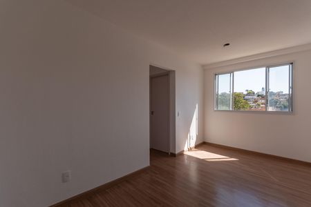 Sala de apartamento à venda com 2 quartos, 50m² em Serrano, Belo Horizonte